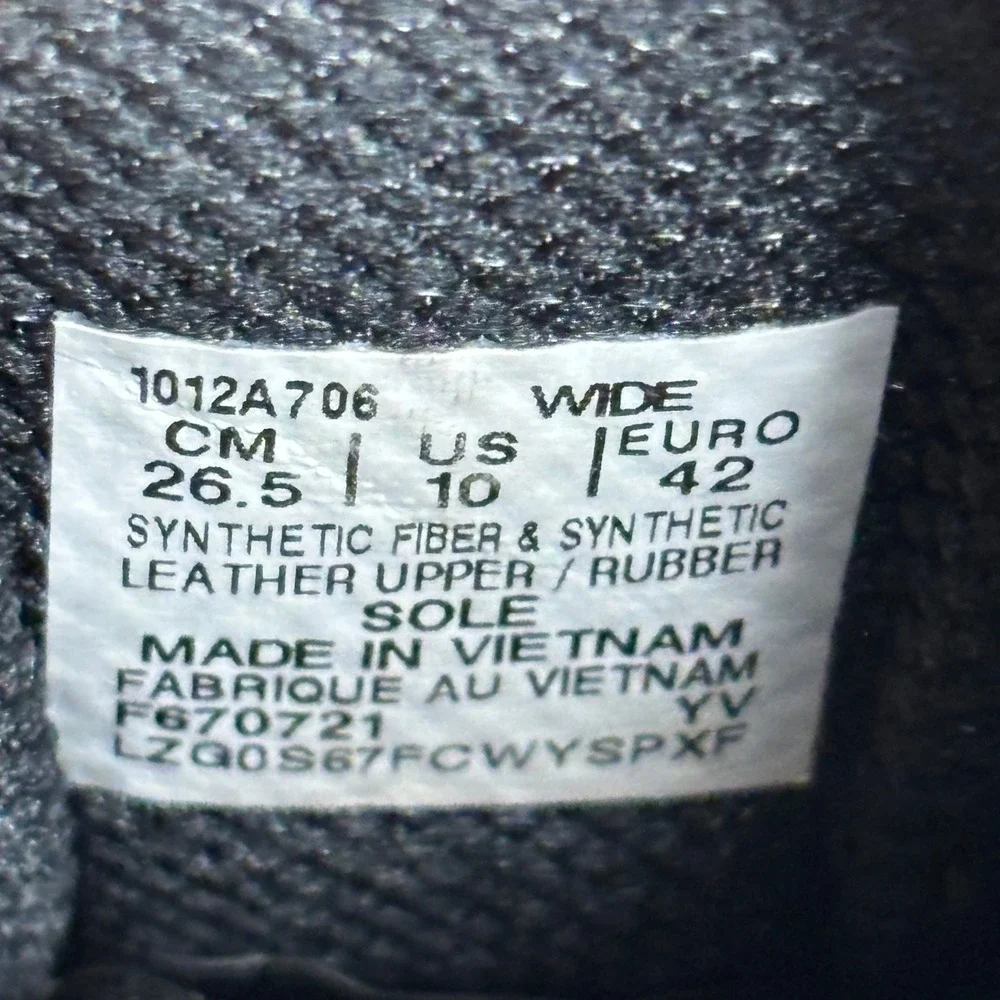 Asics item you